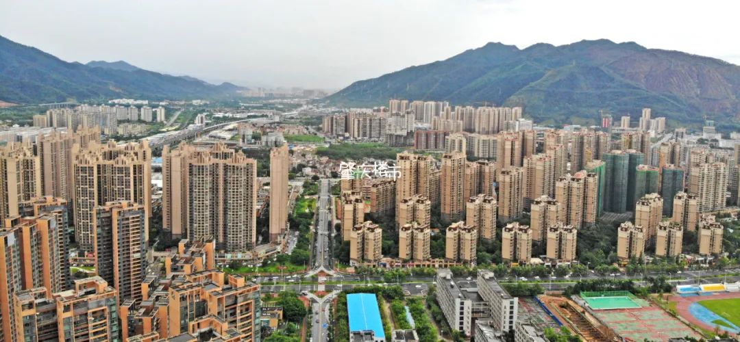 在肇庆买一套房子多少钱,在肇庆能收租5000的铺位