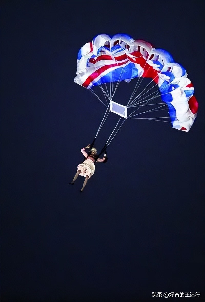 英国女王的传奇一生,英国女王的辉煌一生