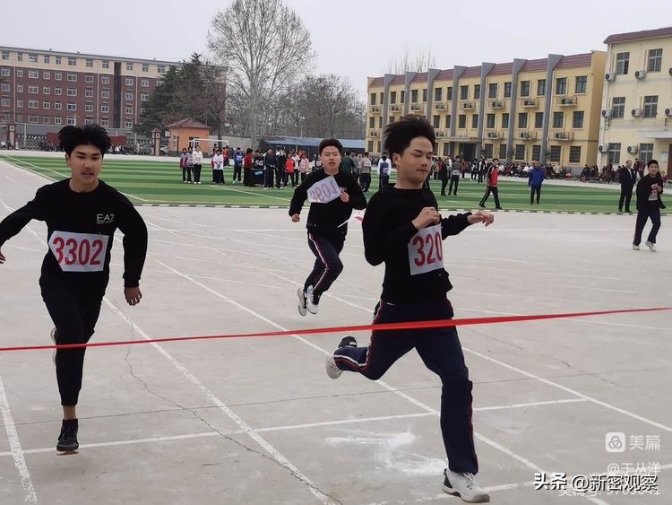 刘台庄镇初级中学运动会,刘寨镇初级中学红歌比赛