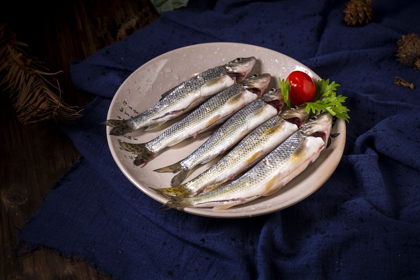 石锅鱼苗苗加盟,石锅苗苗鱼加盟费多少钱