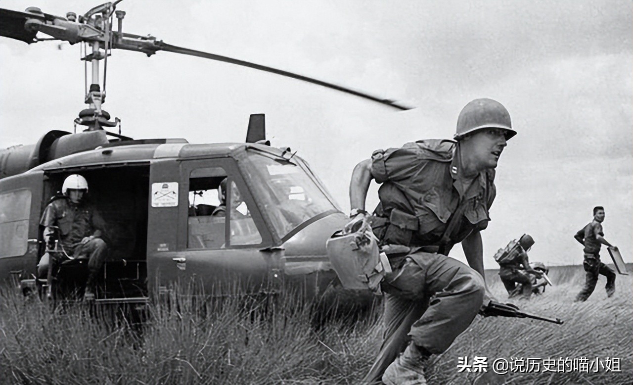 越南战争时期，美军是如何刑讯逼供落入手中的越南女兵？