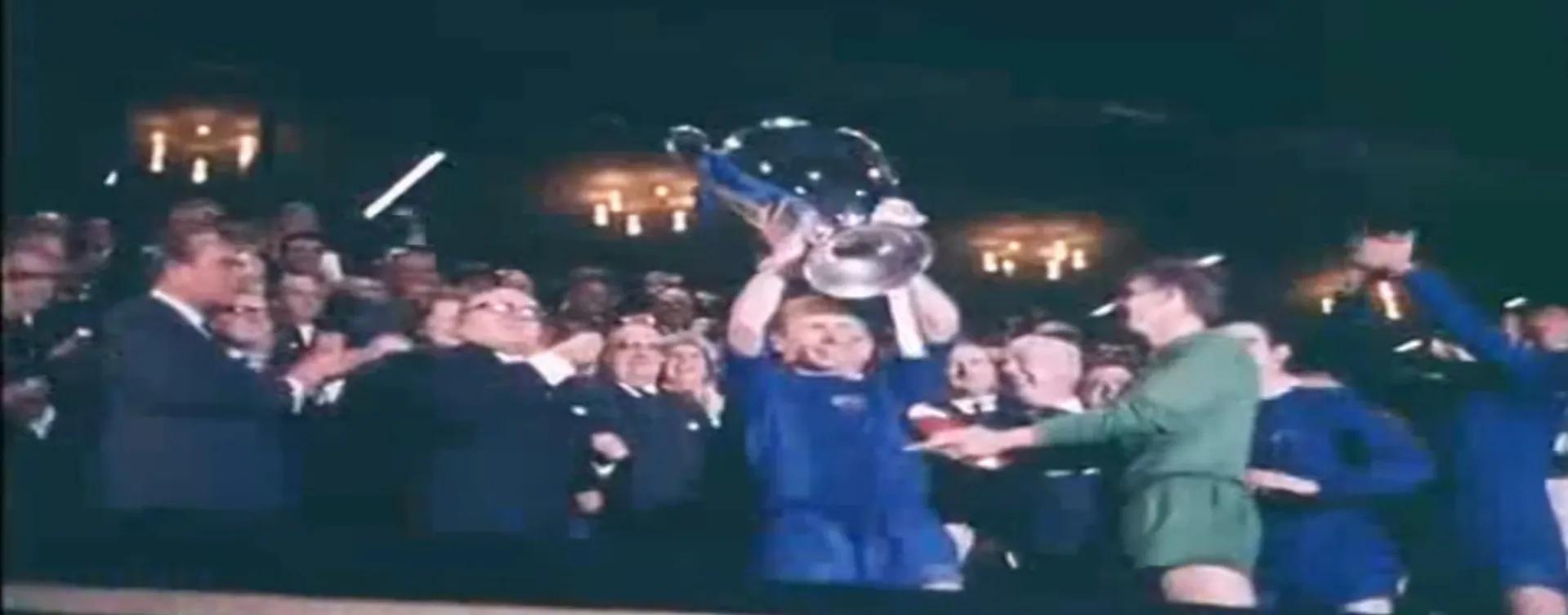 曼联空难后崛起,曼联在慕尼黑空难后再次崛起