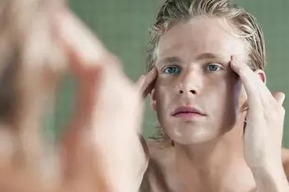 男人护肤最简单最有效办法,男人不护肤皮肤差