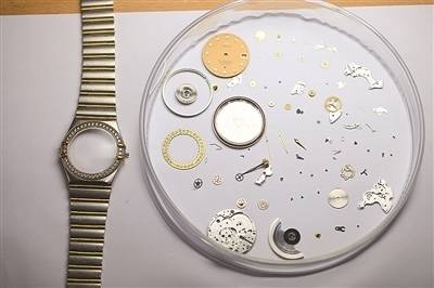 守护时间：我在这里修钟表