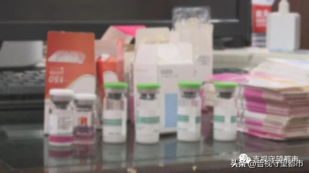 女子高价打瘦脸针面瘫,女子打瘦脸针后脸部塌陷