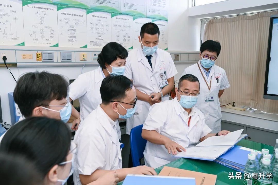 喜讯！粤东首家！汕头大学医学院第一附属医院通过新标准三甲复审