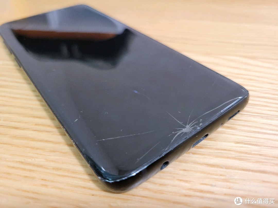 三星s22值得买么,三星s22+值得买吗现在