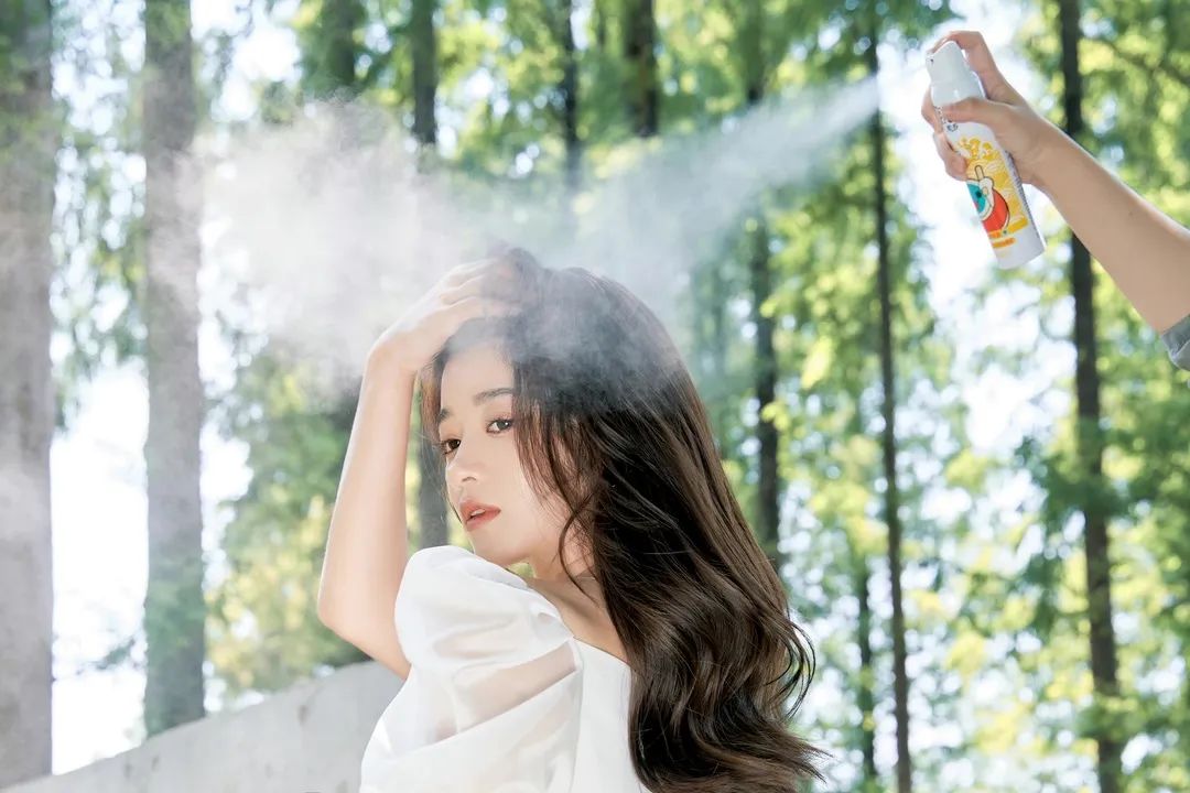 拒做油美人7招告别脸部油腻,夏日控油五步走法