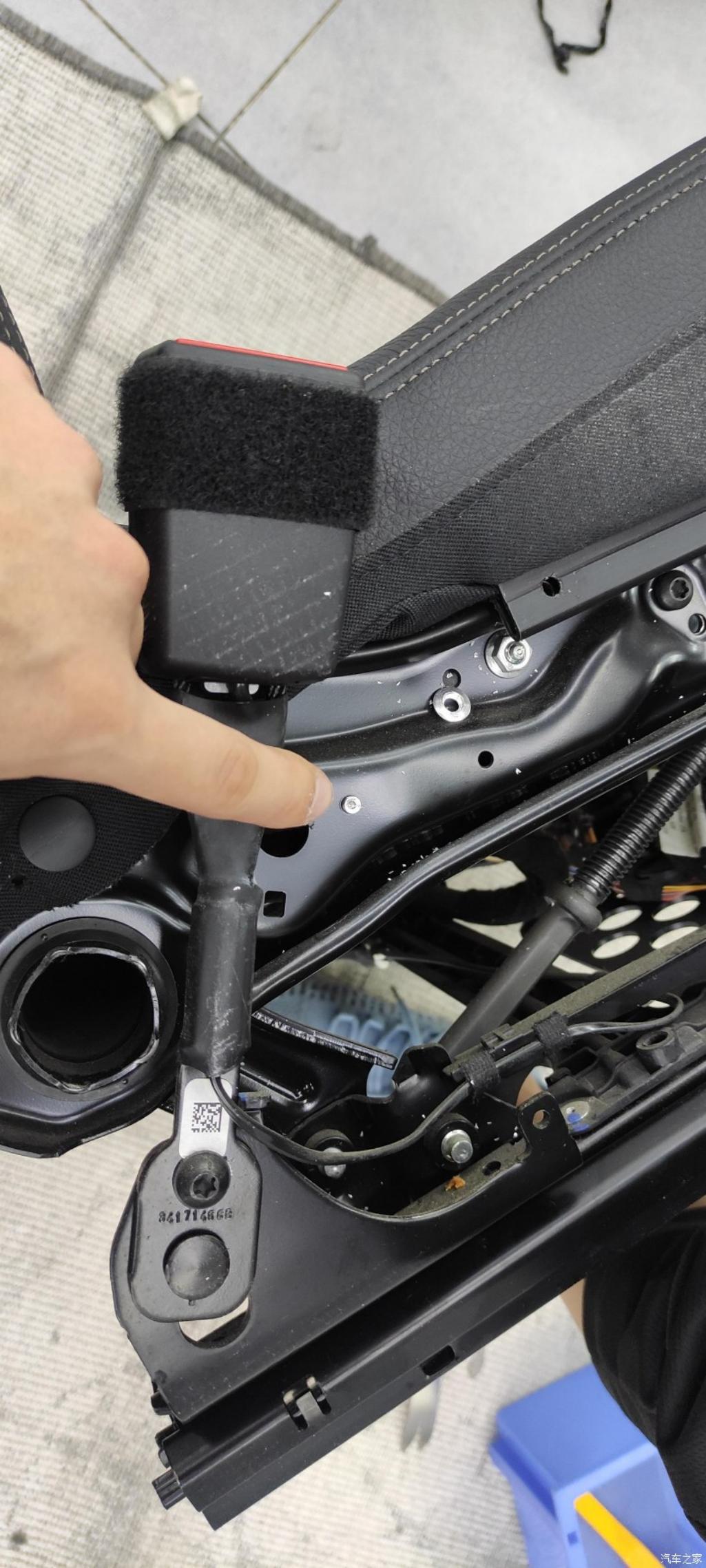 2021年宝马7系的座椅通风,夏日用车宝马