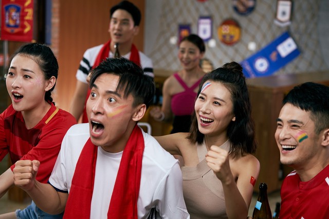 足球经典解说词贺炜,足球超燃解说世界杯贺伟