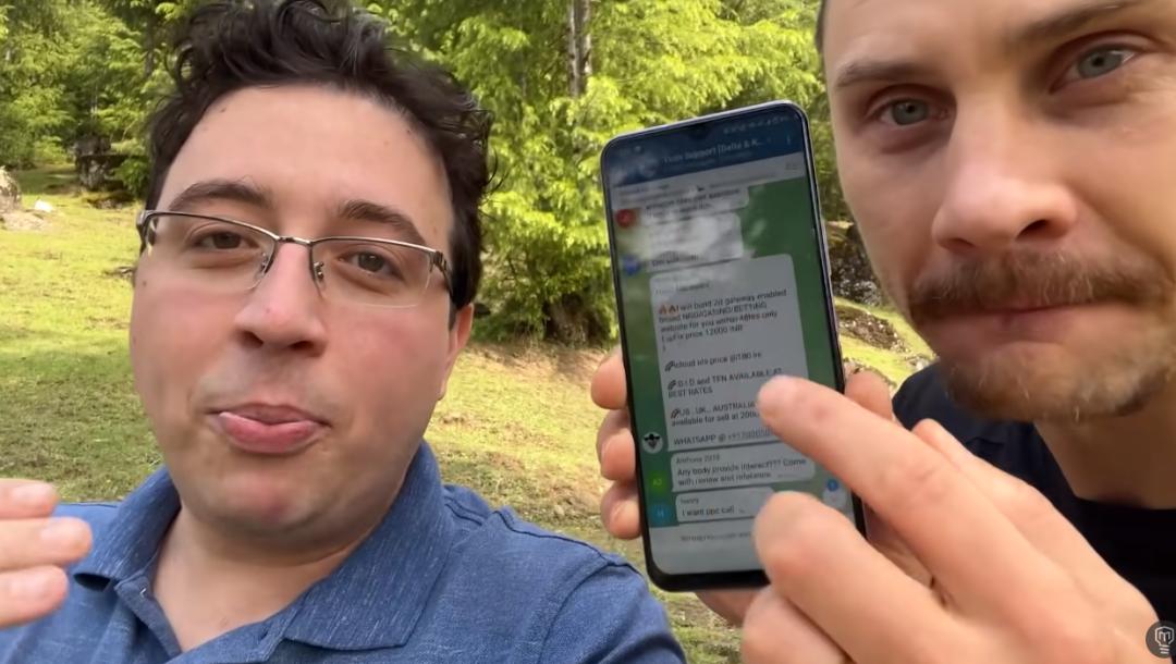 用伟哥、蟑螂和臭气弹，几位侠客对印度诈骗团伙进行了正义制裁