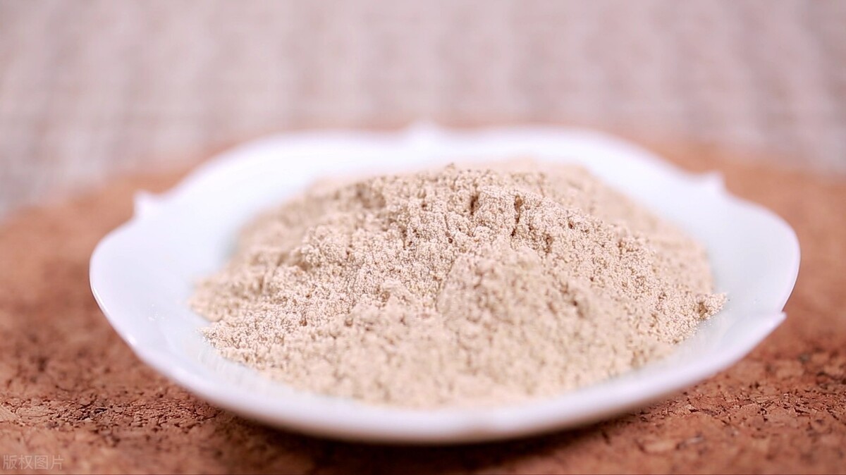 为啥黑胡椒粉没有臭味白胡椒粉有,超市买的现磨的胡椒粉怎么有臭味