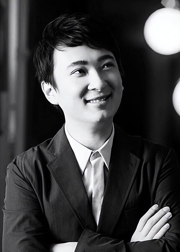 普通人眼中的顶级富豪,看着光鲜亮丽背后的苦