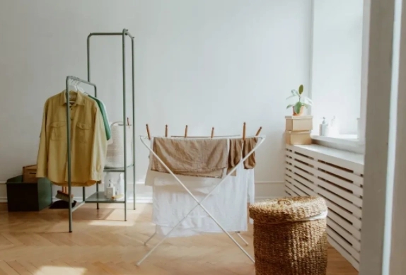 衣服为什么不可反过来晒,衣服怎么晒才正确的