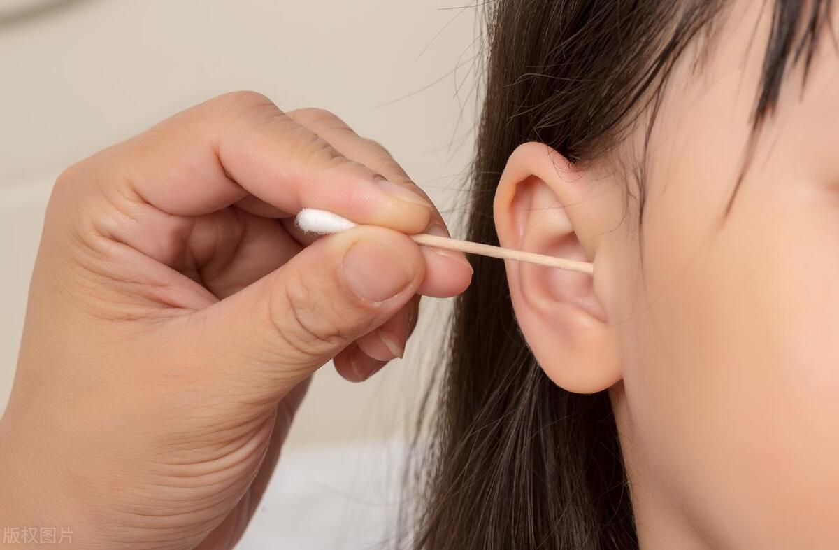 常年耳鸣是怎么回事如何缓解耳鸣,耳鸣是怎么回事如何缓解耳鸣