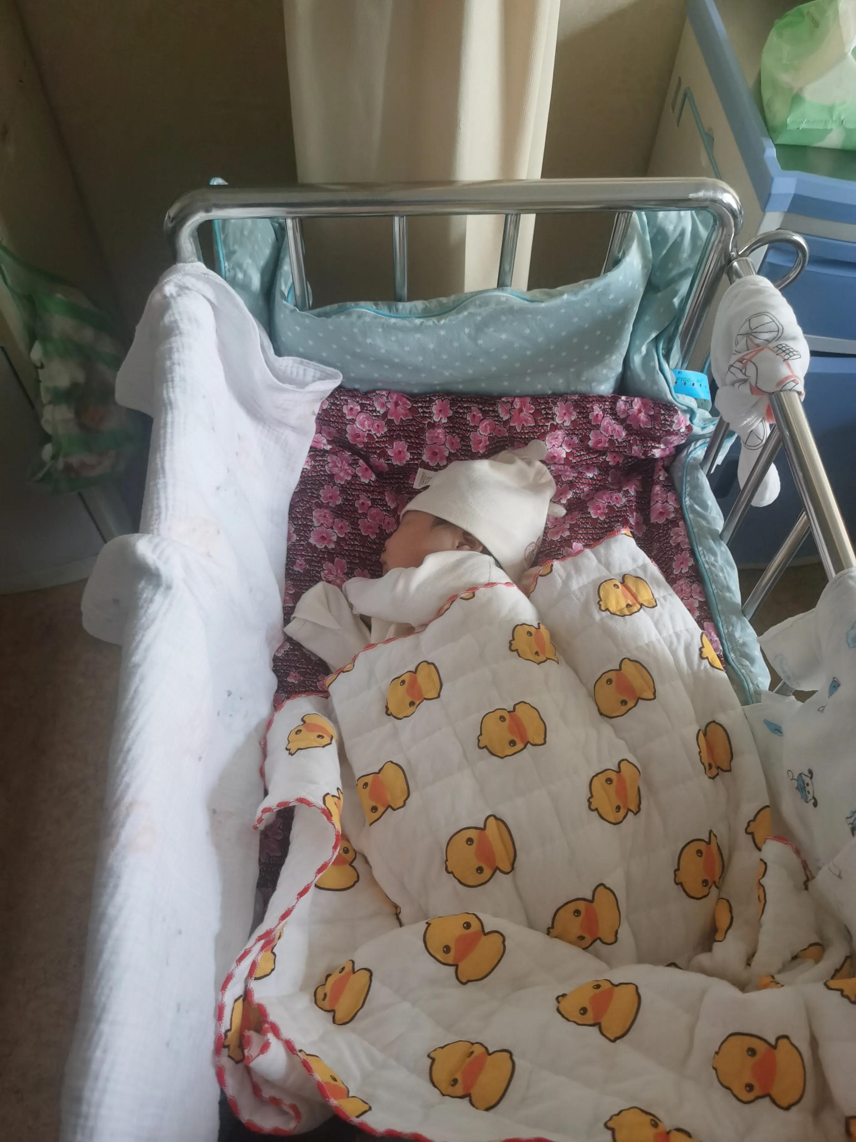 婴儿出生后用品清单大全,新生儿出生用品好物