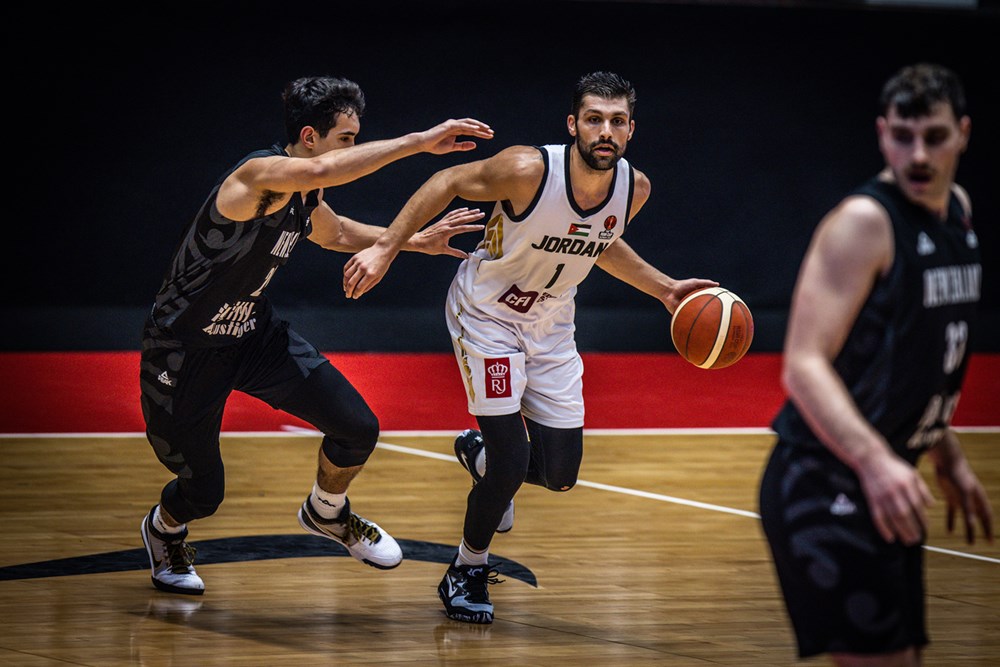 米尔纳25+3命中七记三分*伦法**索恩19分新西兰15分逆转约旦获季军