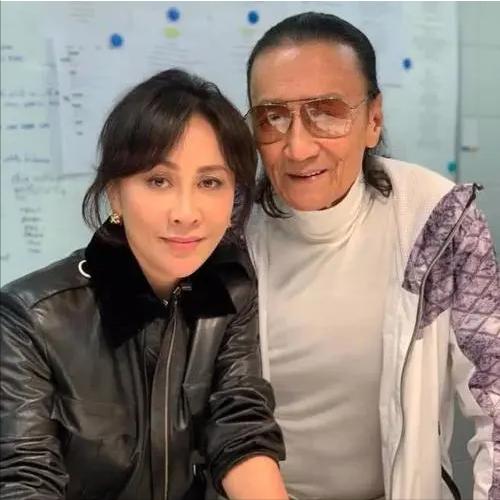 被谢贤养了12年无果，用青春换来2000万，如今38岁的Coco怎么样了