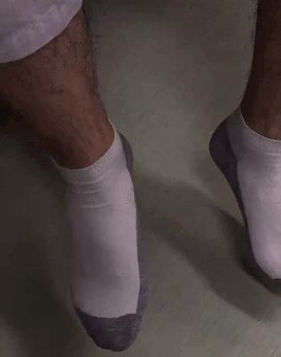 脚踝足内翻可以恢复吗,后天足内翻走路姿势