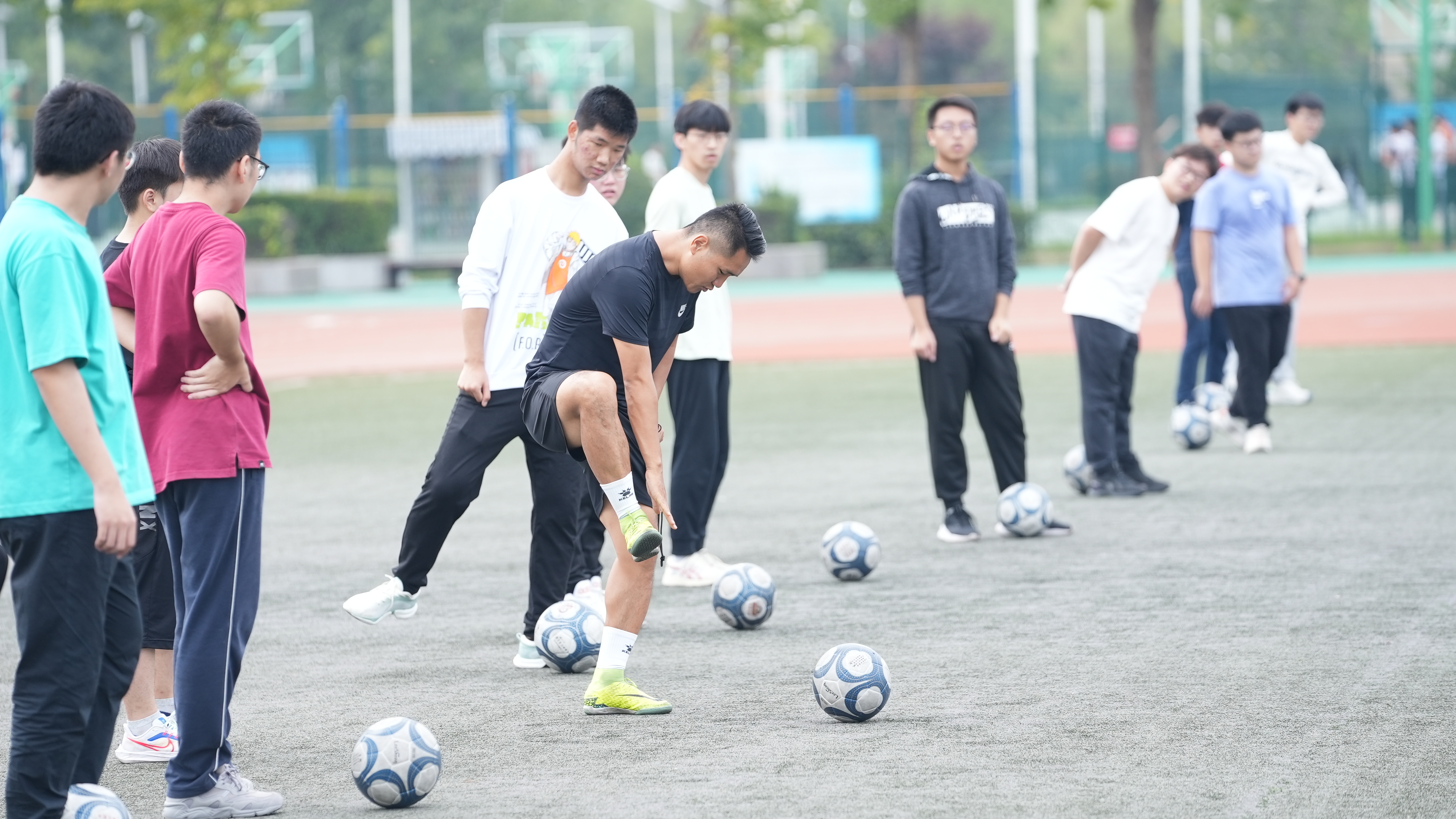 王尔卓西安电子科技大学,王尔卓长安竞技