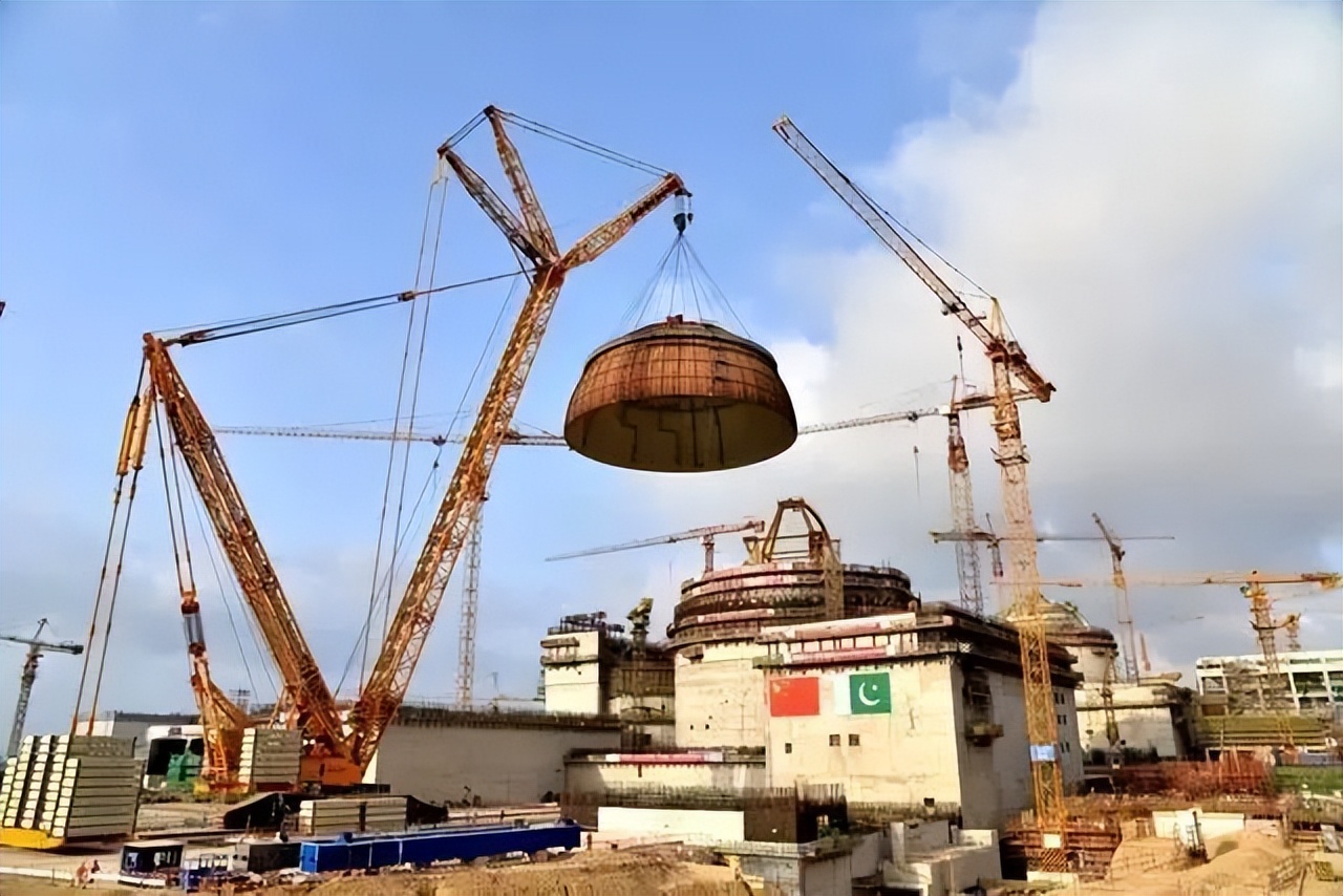 中国建在国外的一个超级工程,中国建造的世界级工程