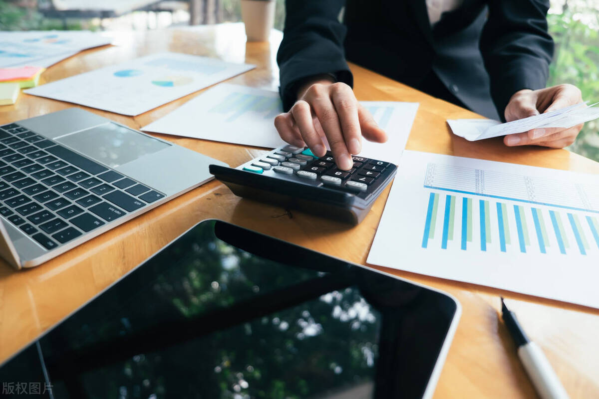 邮寄东西到俄罗斯,国内往俄罗斯邮寄物品怎么收费