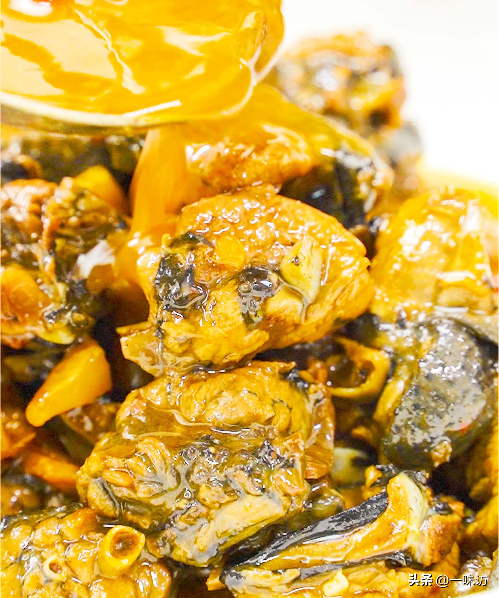 乌鸡和什么炖煮好吃呢窍门,乌鸡炖汤还是炒着好吃些