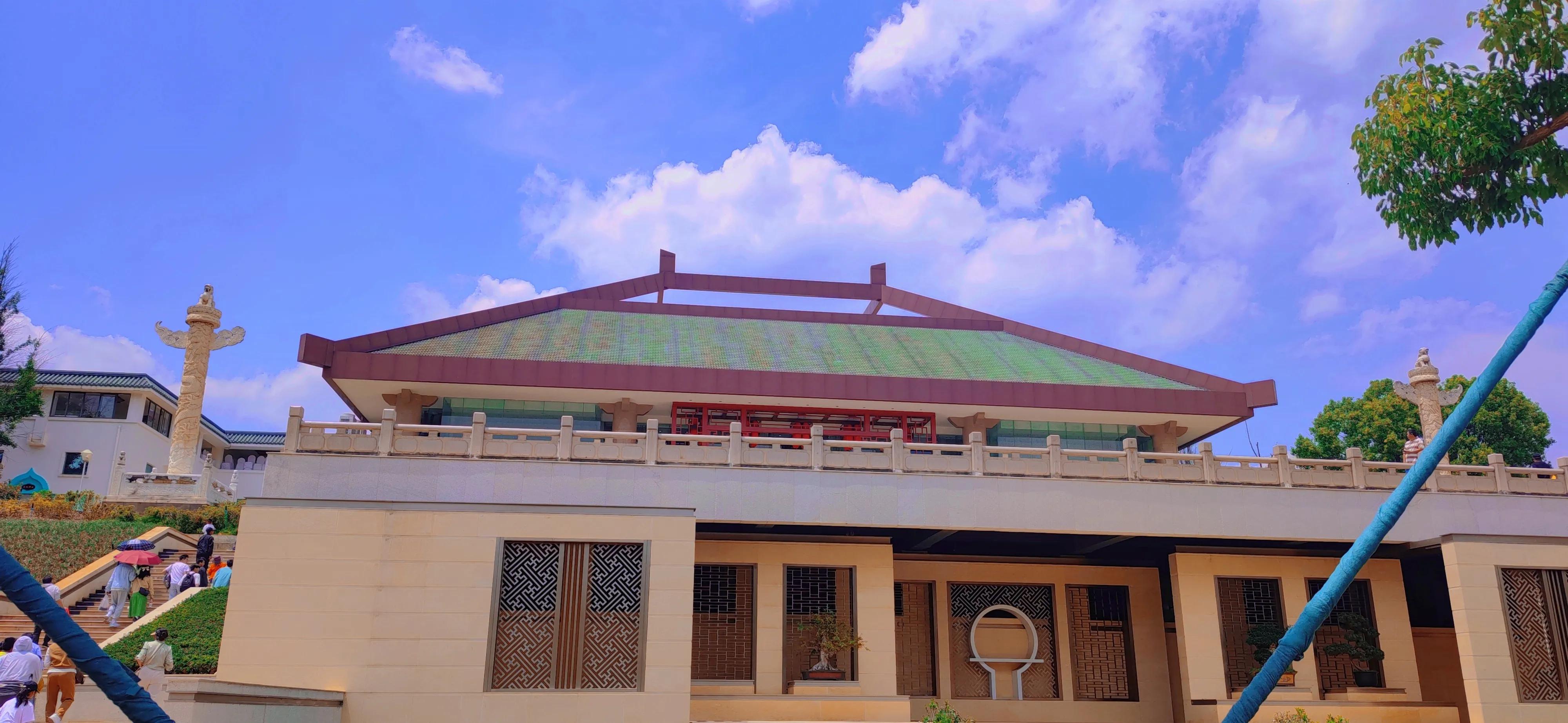 昆明周边一日游旅游景点,昆明旅游必去七大景点推荐