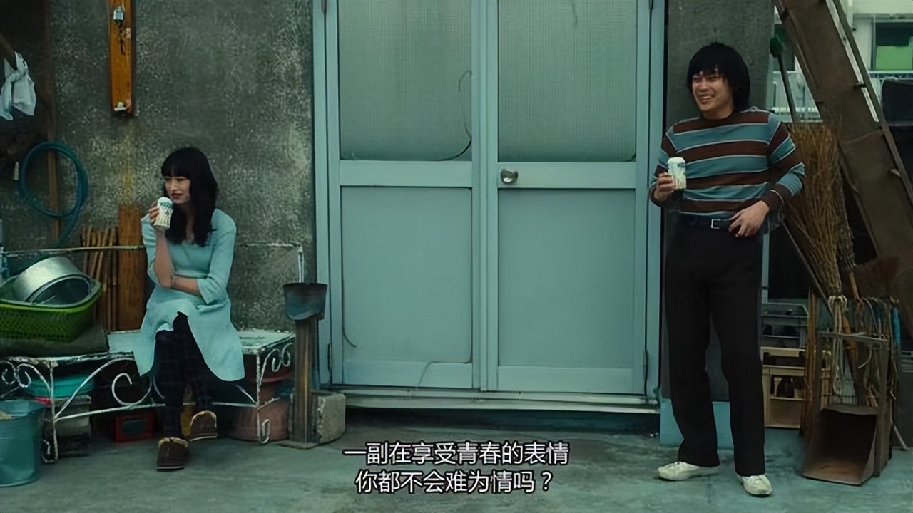 有时候感觉自己变丑是为什么,总觉得自己长得丑是什么原因