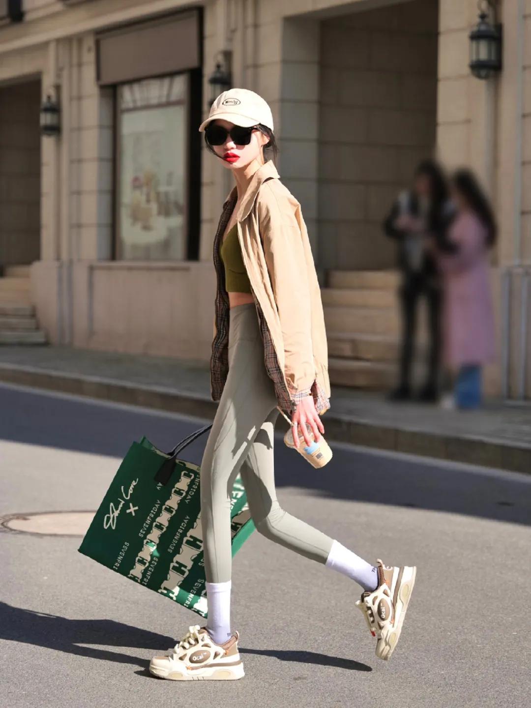 今年流行的紧身瑜伽裤,塑形美腿收腰提臀瑜伽裤