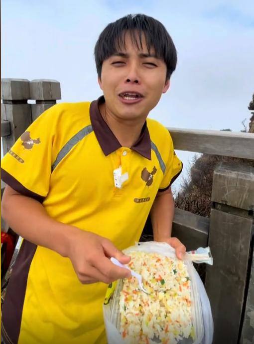 全能外卖小哥海扬视频,网红外卖员海扬什么情况