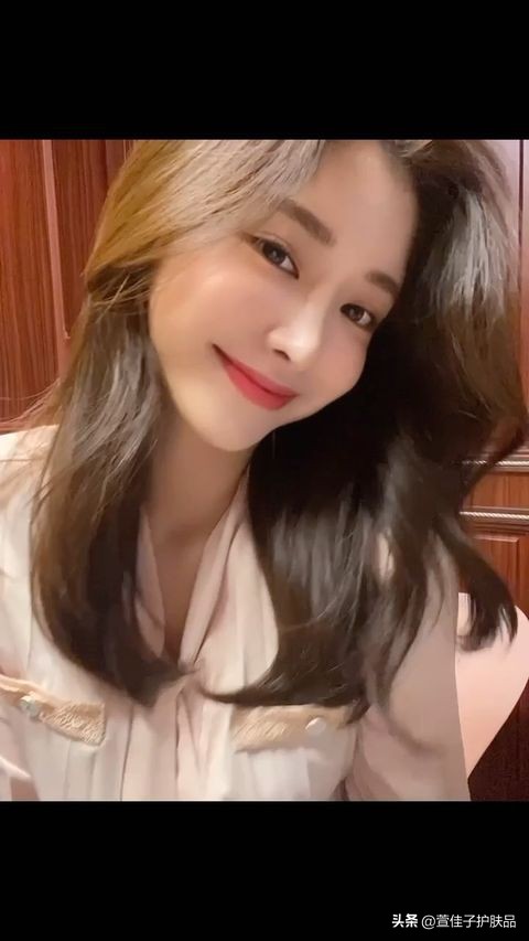 圆脸短发还是长发好看,方脸长发还是短发好看