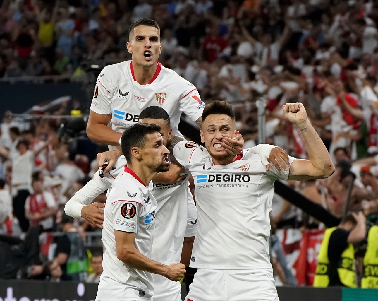 致敬穆帅！施压裁判+单挑对手+2次冷静手势，每1秒都在战斗