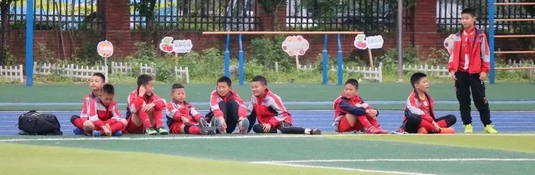 邛崃市南街小学校足球联赛,邛崃市校园足球联赛