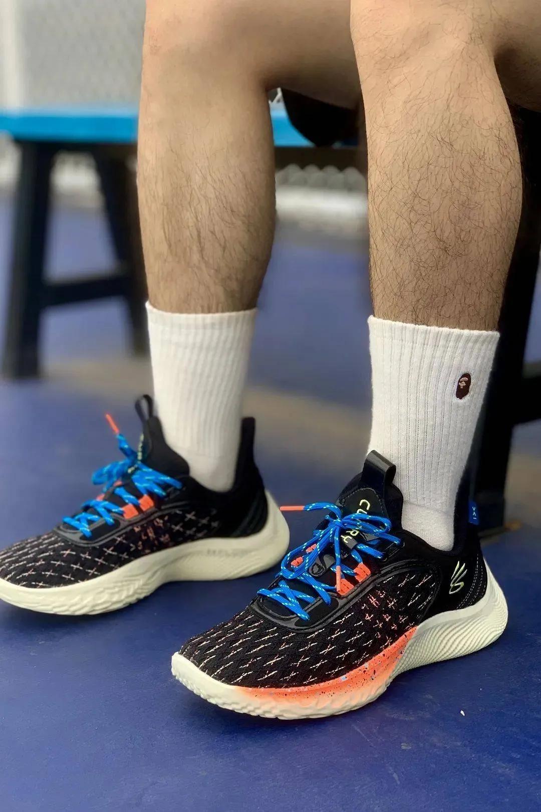 库里穿库里10宝藏配色,库里穿过的库里10配色