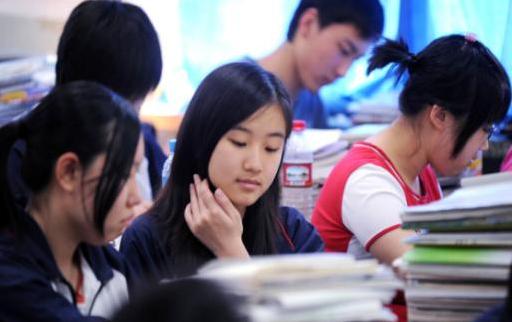 研究生走专硕和学硕的区别,研究生的学硕和专硕哪个好