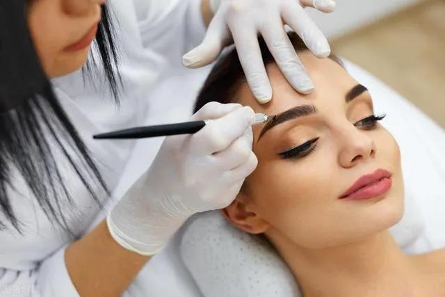 日本年轻人创业方向,年轻人的创业方向