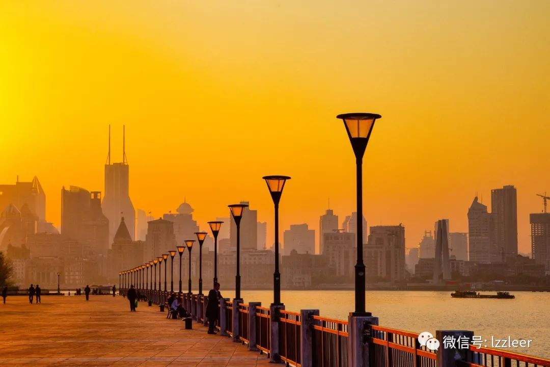 上海值得留下打工吗,上海值得去工作定居吗