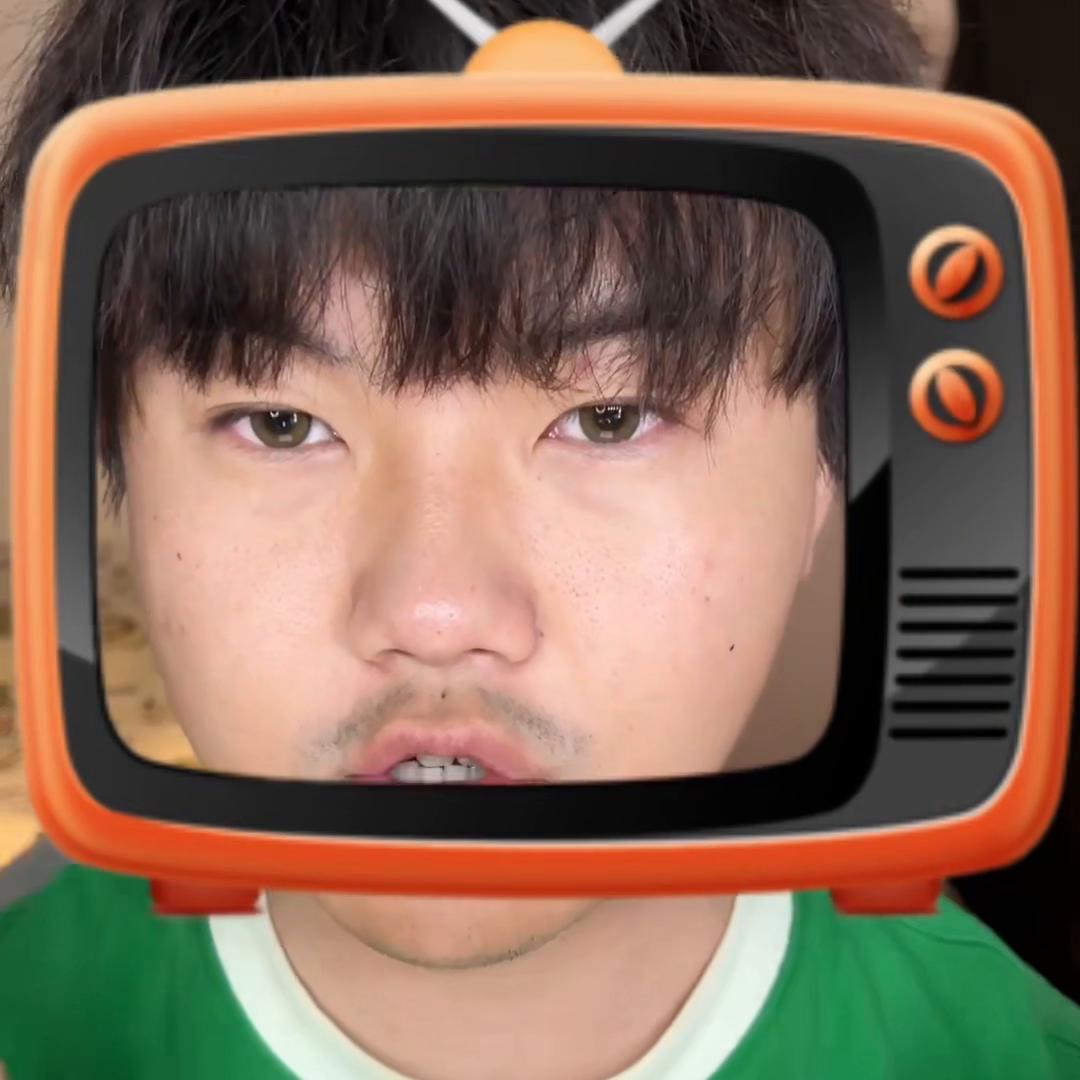 方圆脸毕业照发型怎么拍上镜,方圆脸毕业照不会化妆怎么上镜