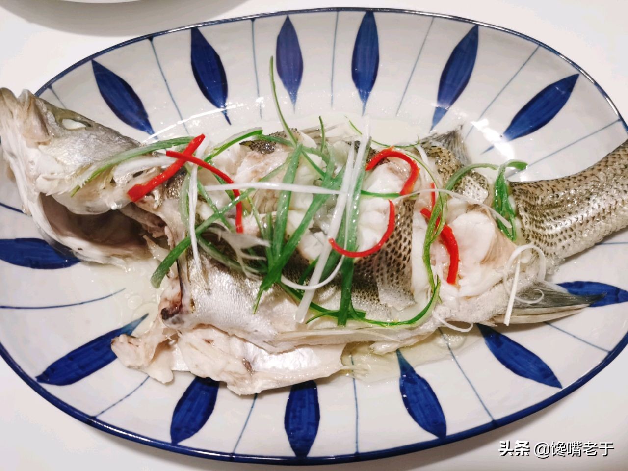 买鲈鱼肚子大的好还是小的好啊,买鲈鱼公的好还是母的好