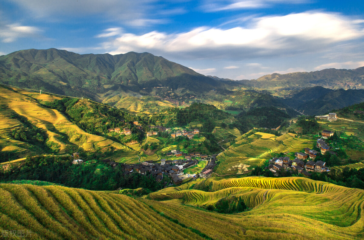 夏天自驾游最凉快的地方,旅游十大必去的地方中国夏天
