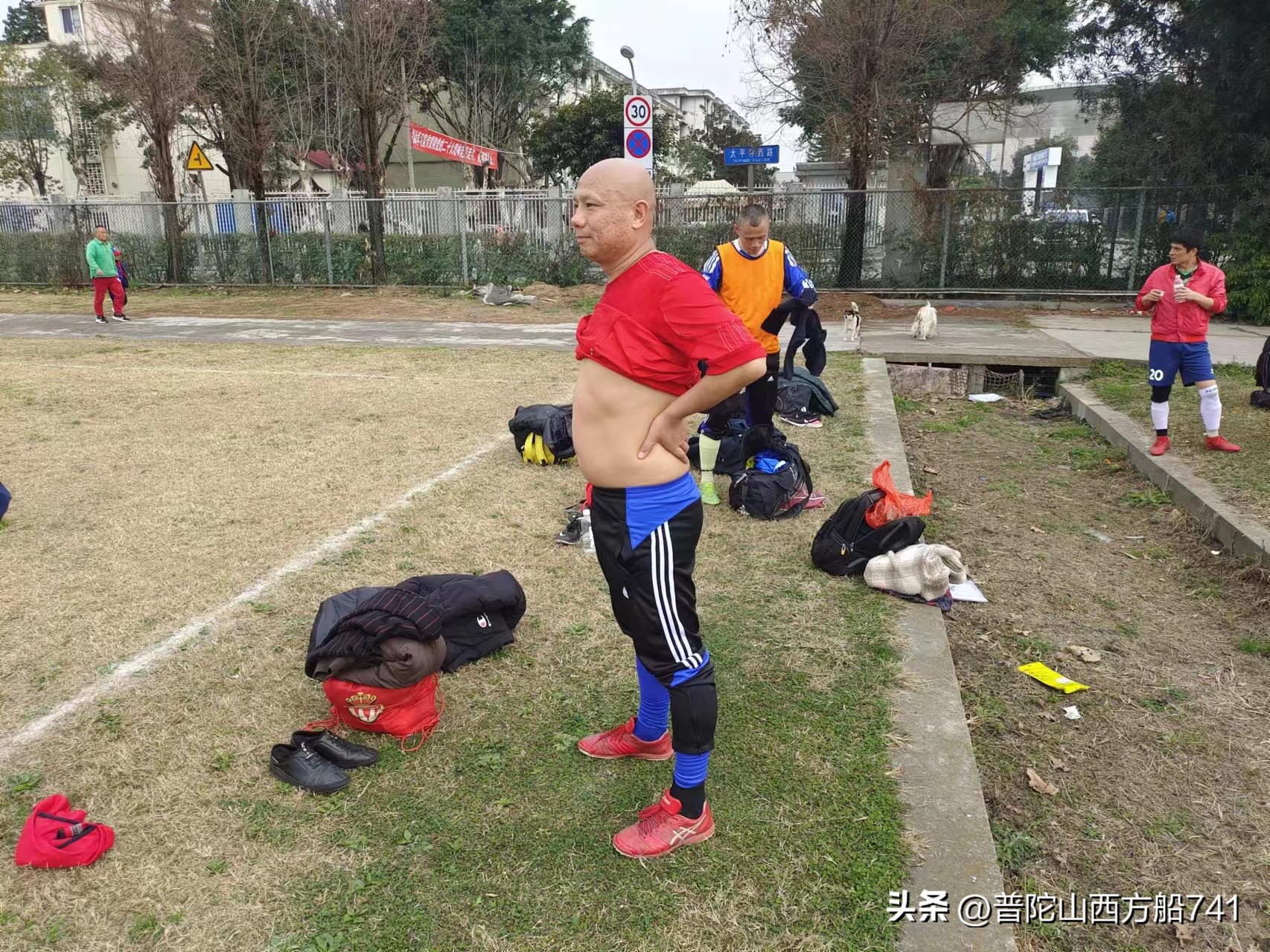 太平寺足球的故事（兄弟）