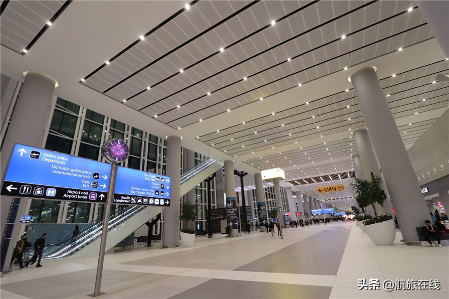 首都航空婴儿车托运收费吗现在,首都航空可以在线上给儿童值机吗