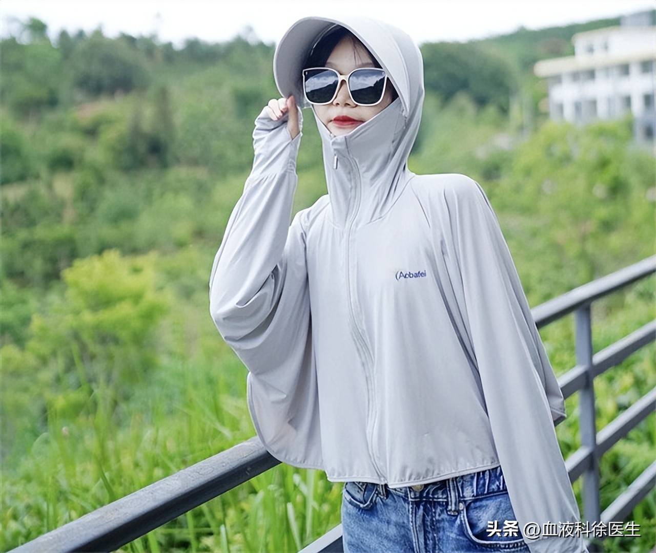 伏天晒背养生靠谱吗,高温下晒背的好处