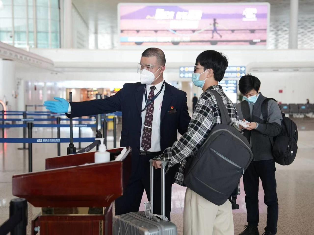 东航国际商务舱服务,东航头等舱wifi免费