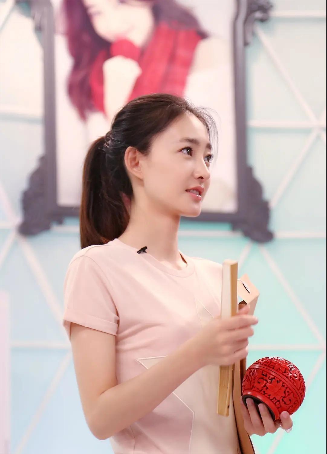 王丽坤夜光麻将啥意思,夜光麻将王丽坤现状