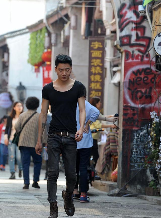 案例上海女子大怒，老公借酒浇愁，美丽小姨子多次被*暴强**