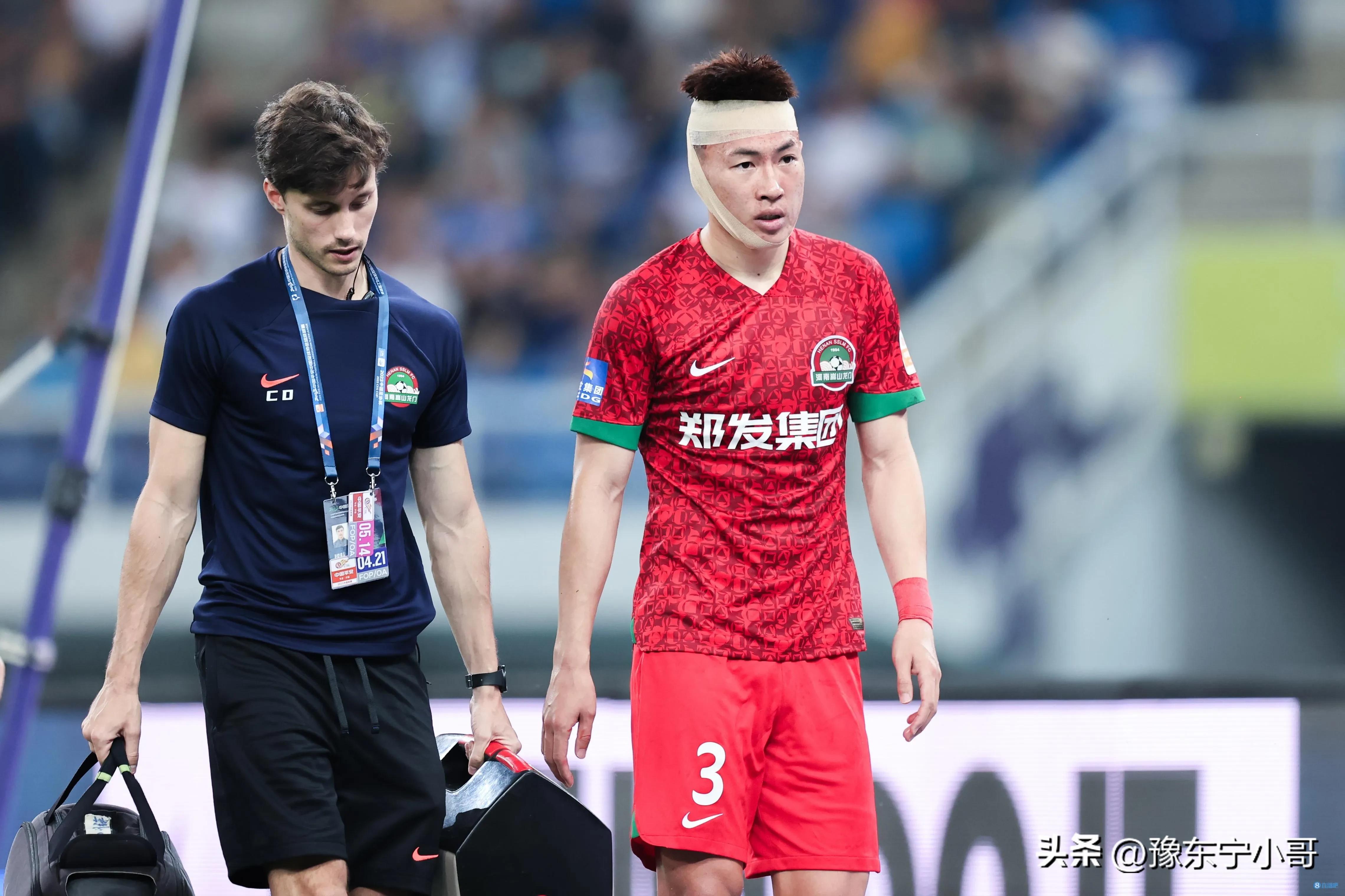 从专治各种不服，到联赛七轮不胜，是什么使这支中原铁军落差之大