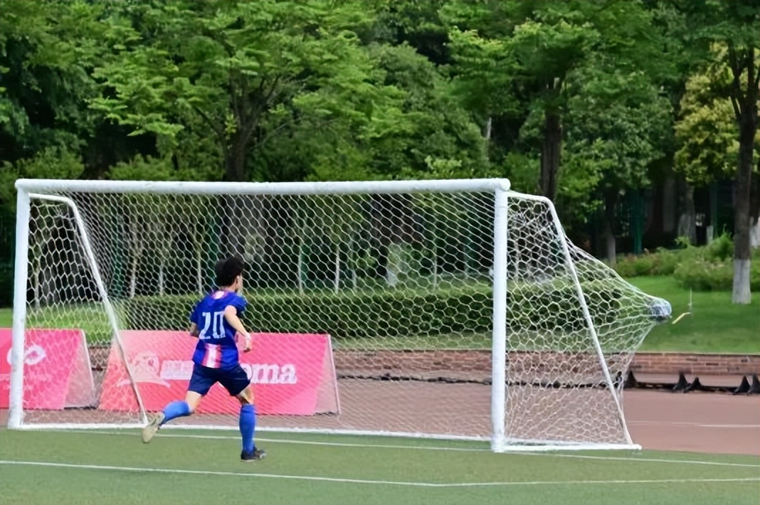 贡嘎杯西南交通大学足球,西南交大足球贡嘎杯