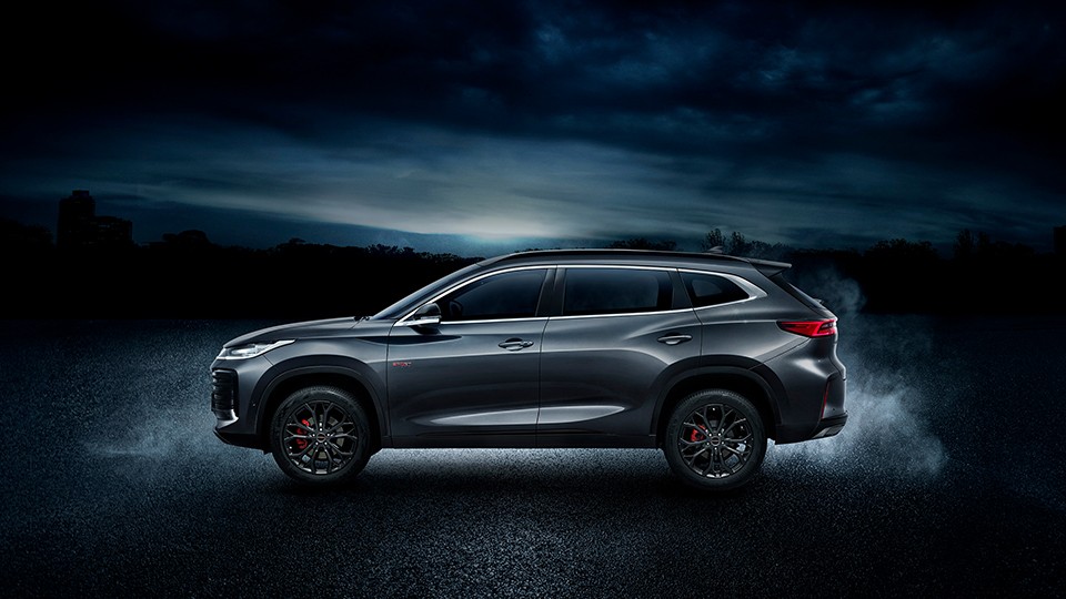 瑞虎8plus2.0t和星途凌云400t哪个好,星途凌云s为什么是中型suv